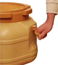 Load image into Gallery viewer, Honey Storage Tank with Honey Gate - 14 Gallons